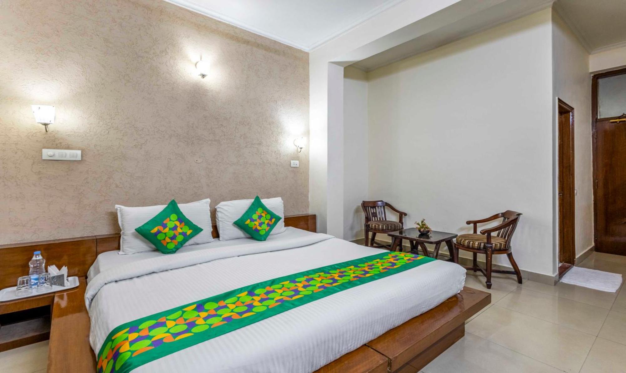 Hotel Treebo Maurice Baddi Esterno foto