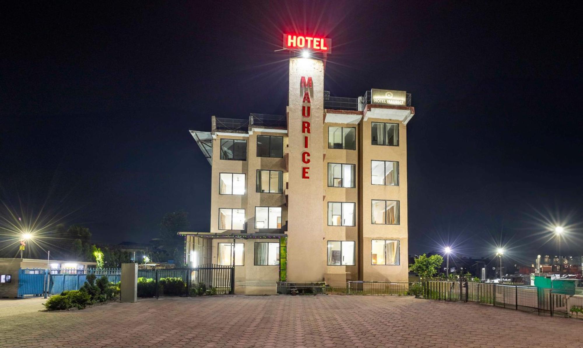 Hotel Treebo Maurice Baddi Esterno foto