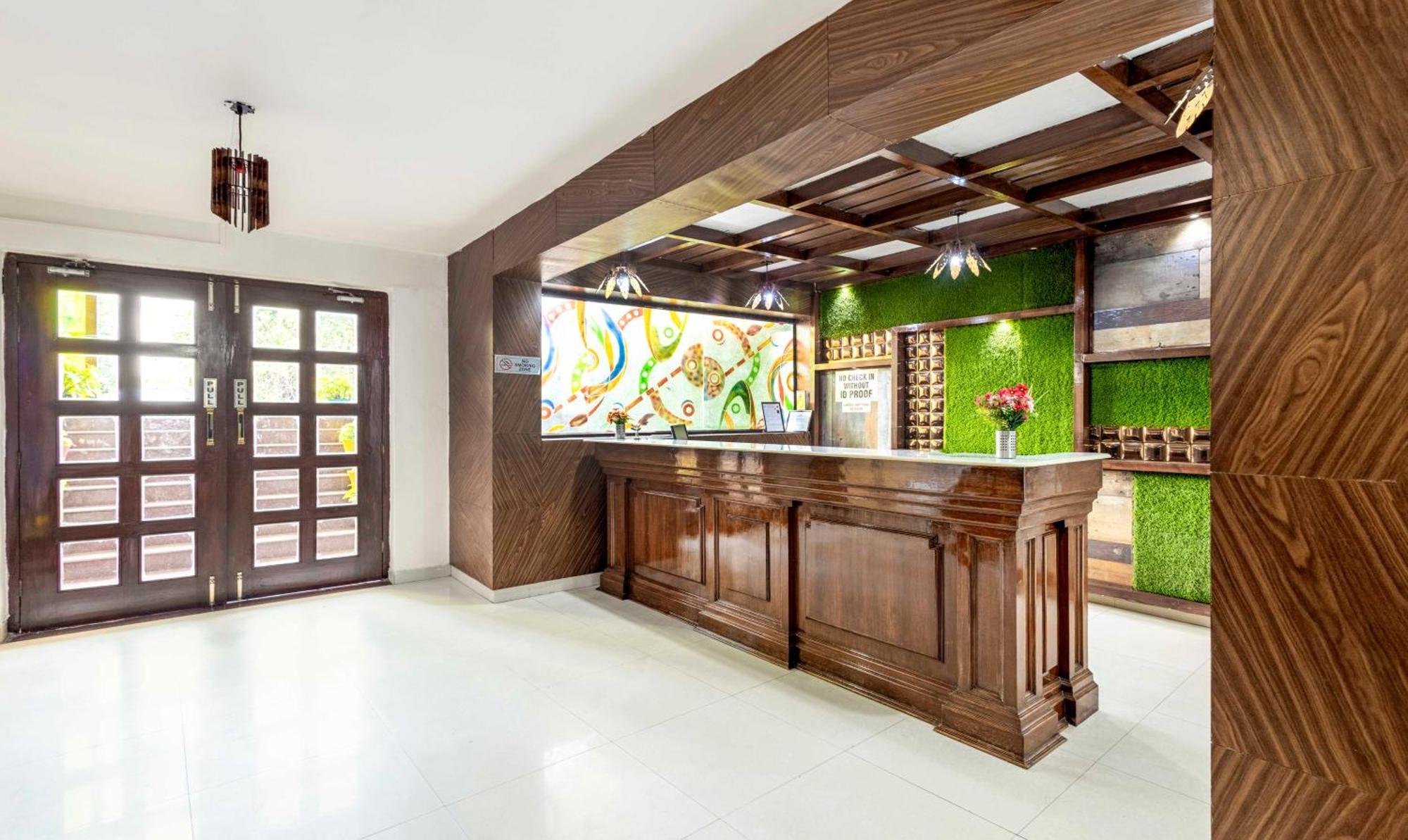 Hotel Treebo Maurice Baddi Esterno foto