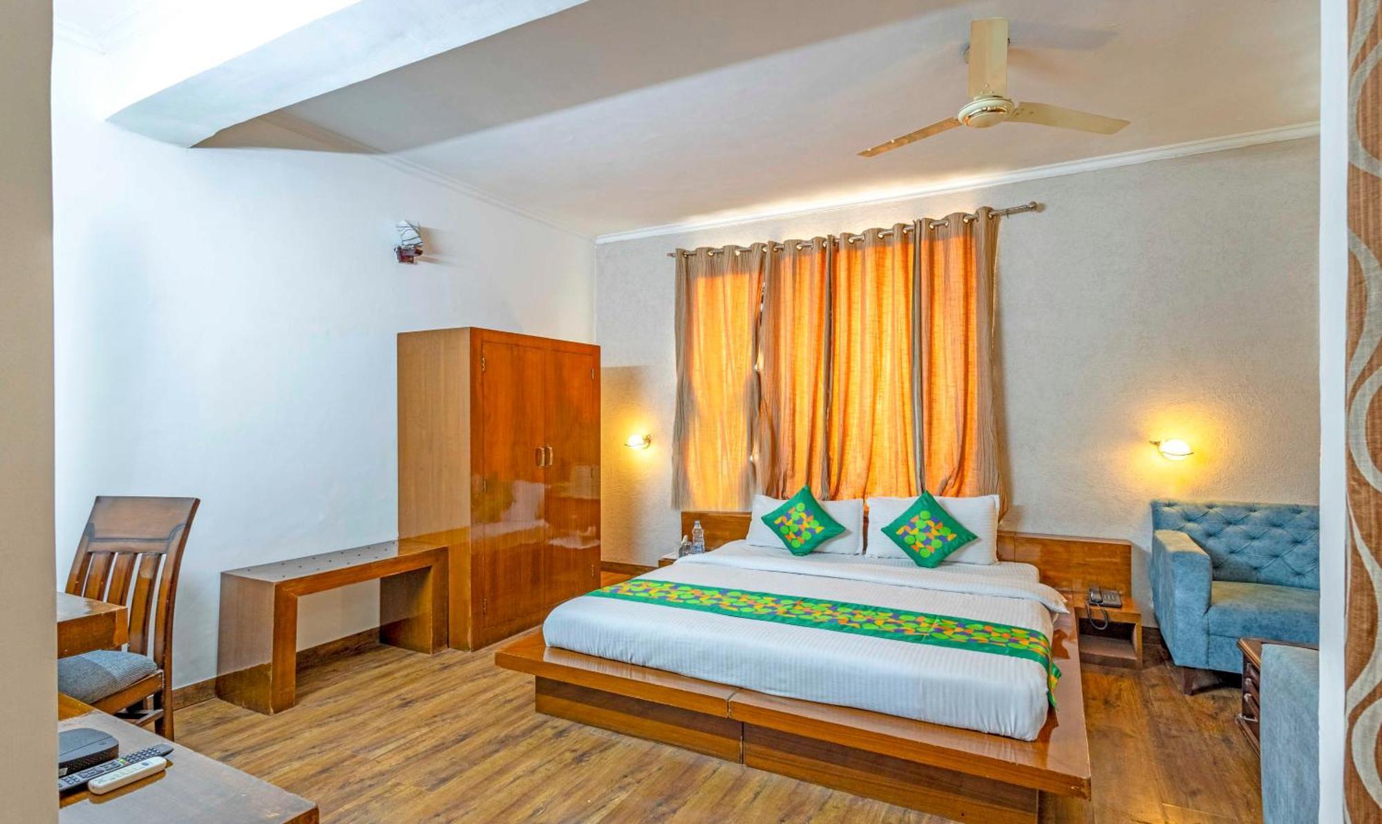 Hotel Treebo Maurice Baddi Esterno foto